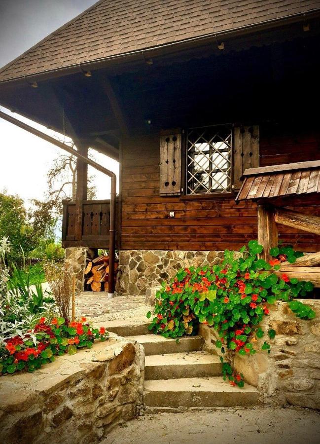 Садиба Остра Shcherbovets ภายนอก รูปภาพ